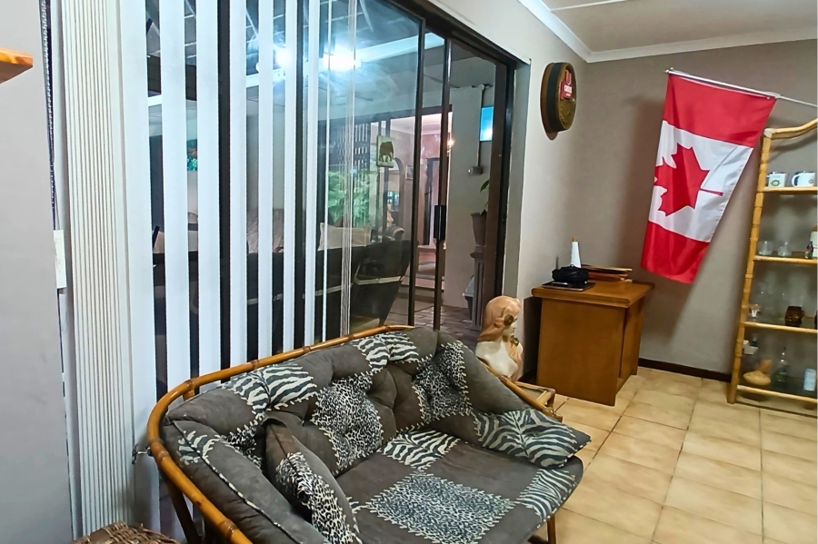 4 Bedroom Property for Sale in Beacon Bay Eastern Cape